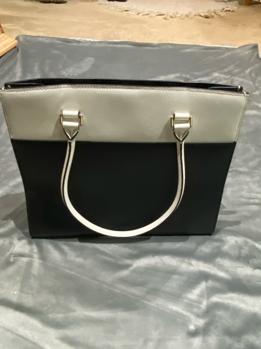 kate spade Two-Tone Black and Cream Structured Tote - Picture 4 of 16